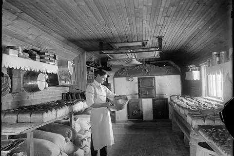 Honey Willows Little Bakery photo 1